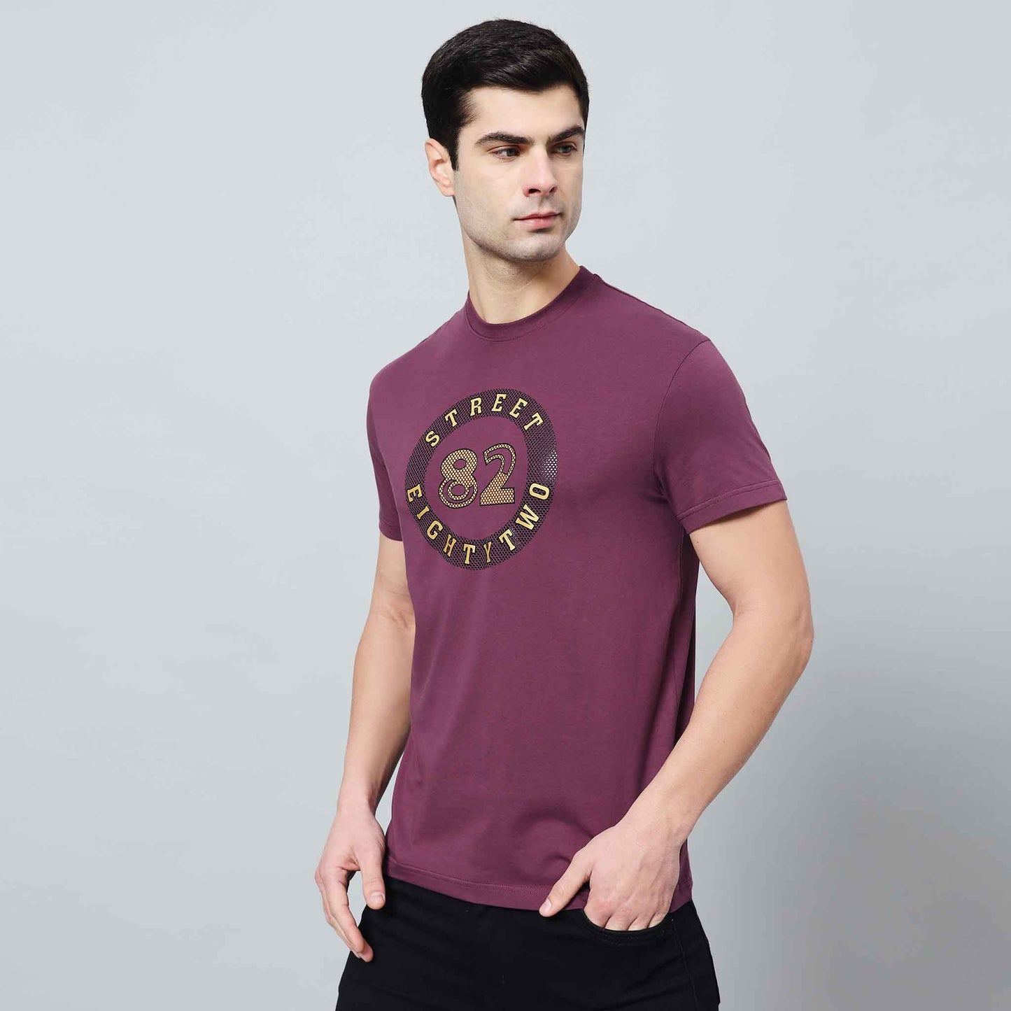 Regular Tshirt with Circle Logo Print
