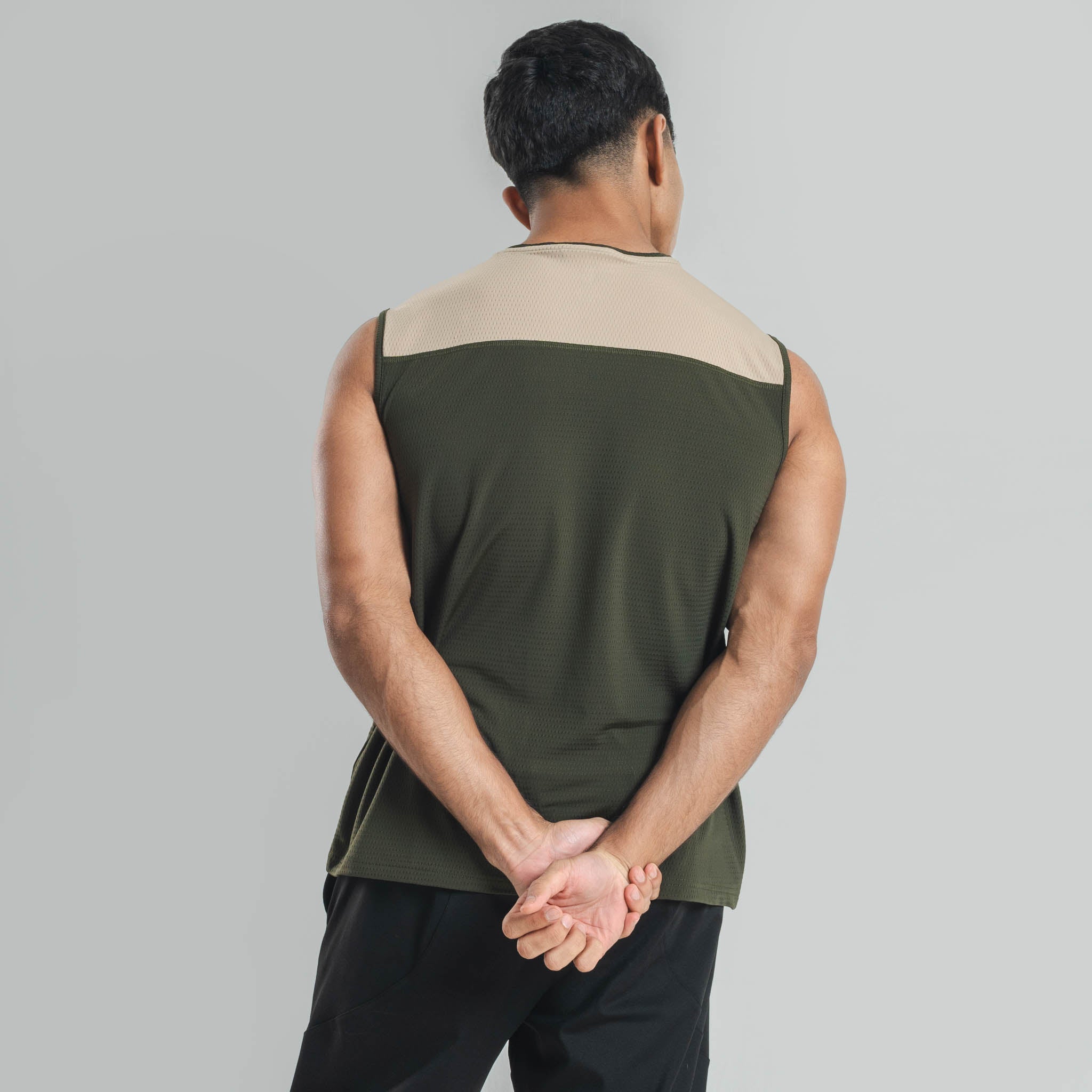 Gents Arm Cut T-shirt, Back Shoulder Contrast