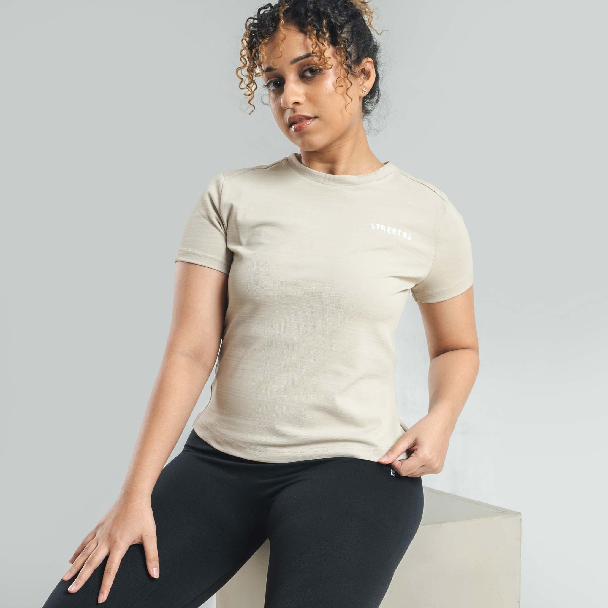 Crew neck lady top, Short Length
