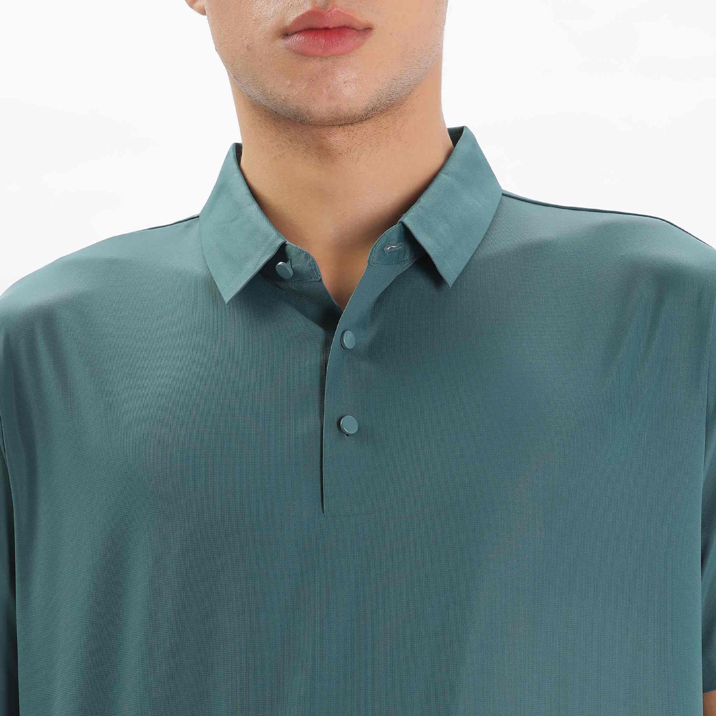 Men Polo Collar T-shirt with Seamless Sleeves