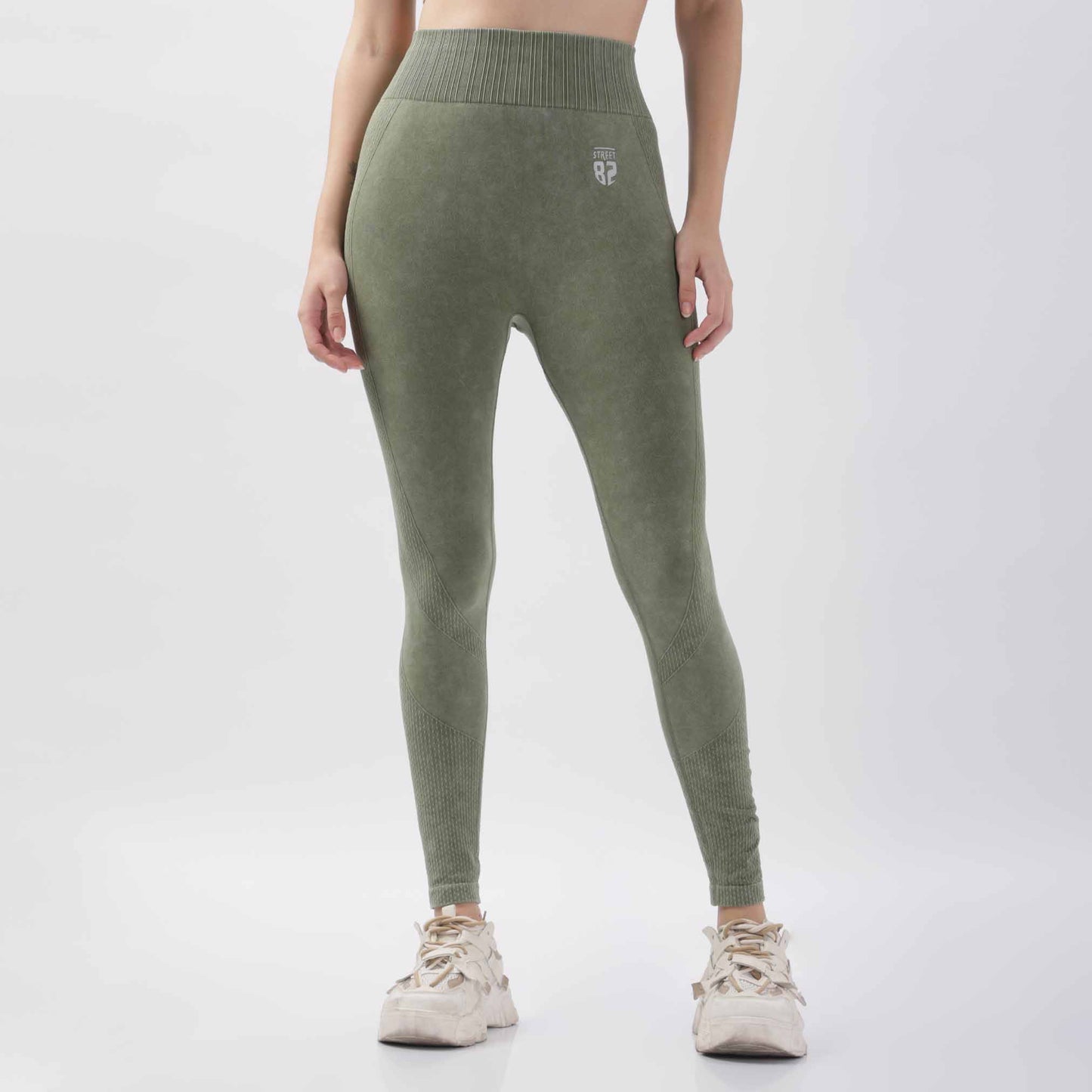 Solid fade look knitted High Waisted Gym Wear Leggings