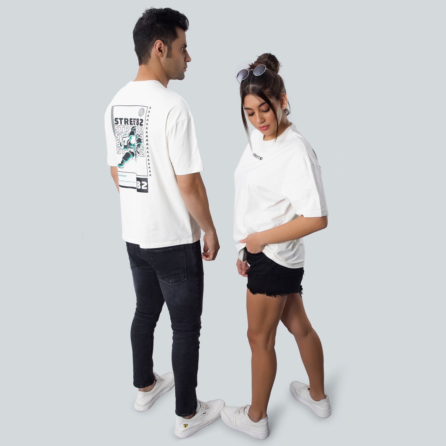 Astronaut / T-Shirt – L.V. Fashions