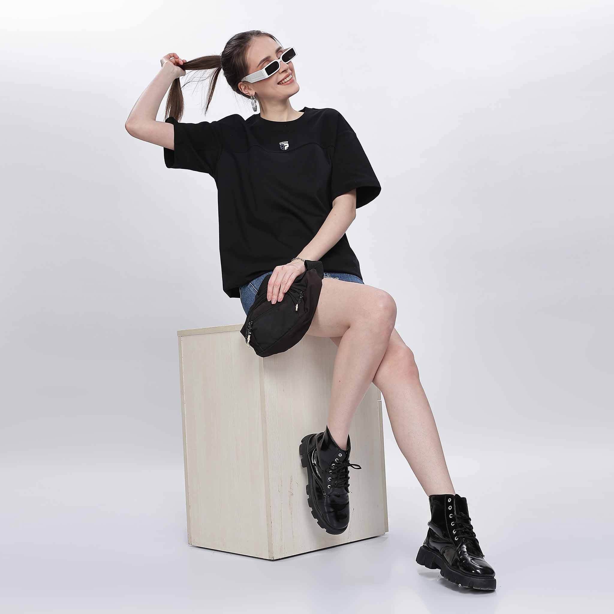 Ribbed yoke Oversized T - Shirt