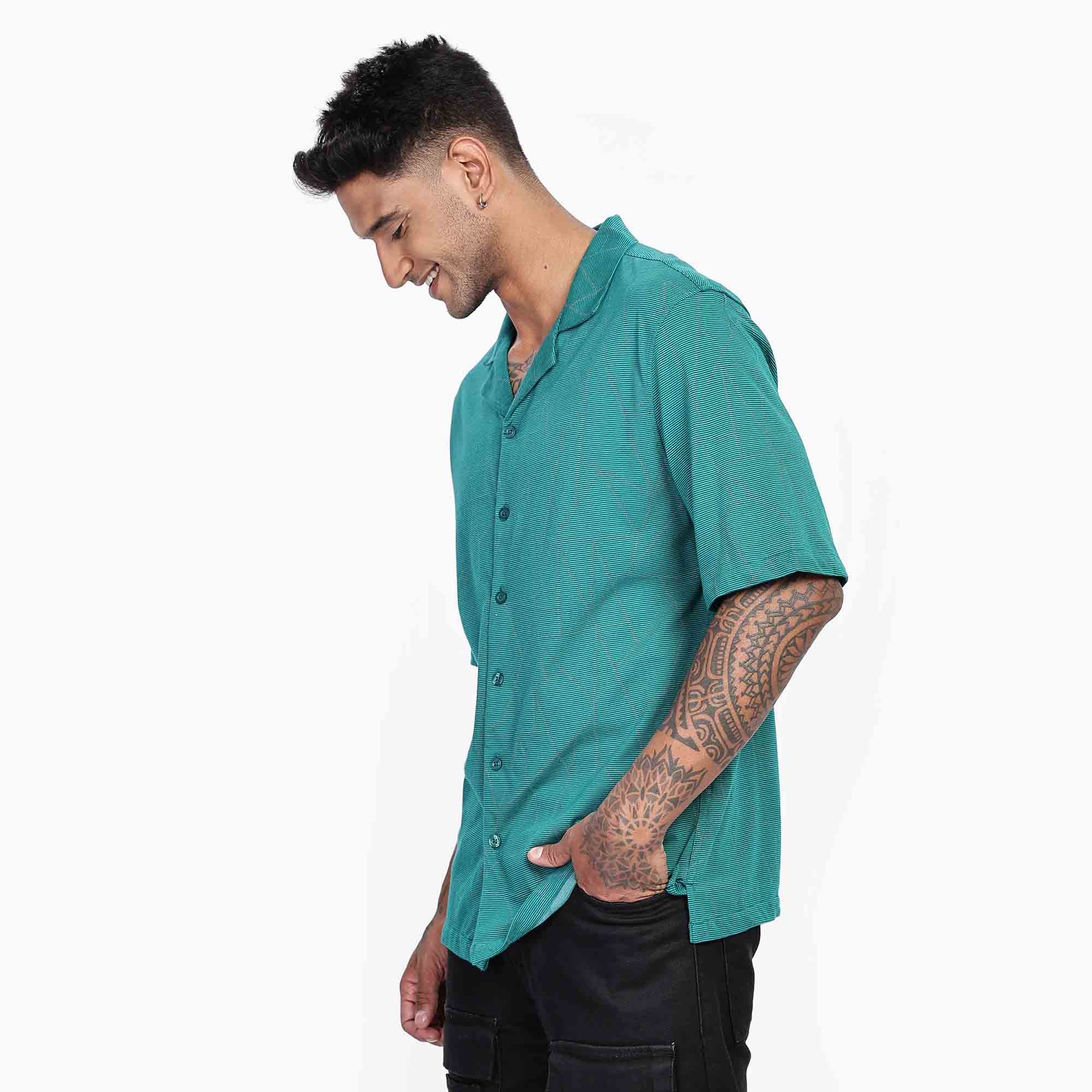 Cuban collar Oversize Short Sleeved  Shirt with Polygon Design