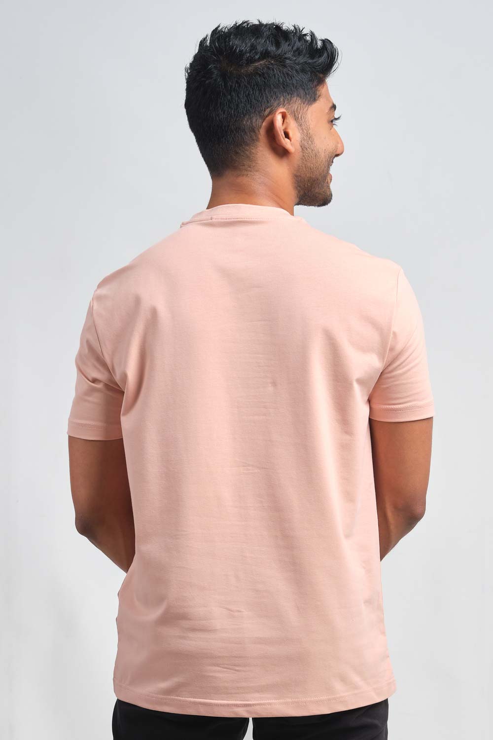 Plain Mahogany Rose crew neck essential t-shirt