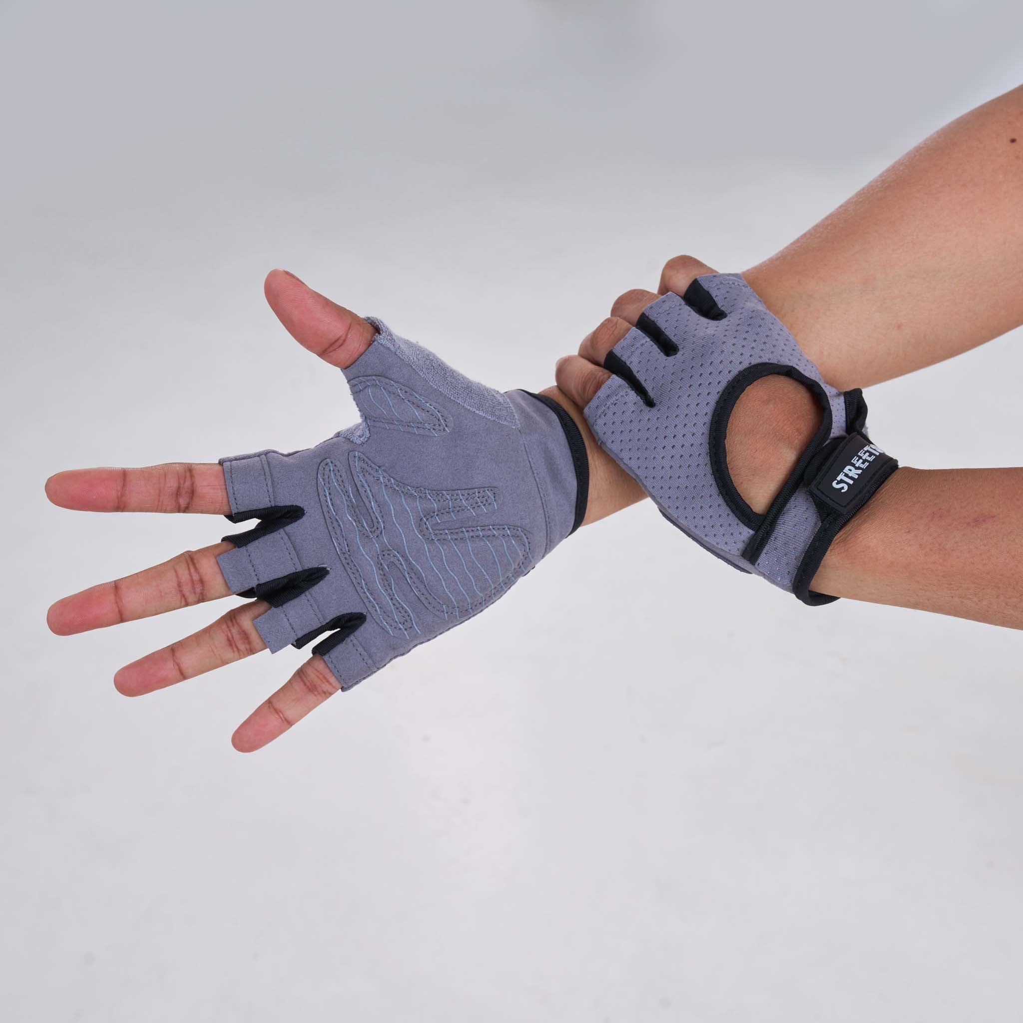 Fitness Half Finger Sports Gloves for Women, Coloured Back of Palm