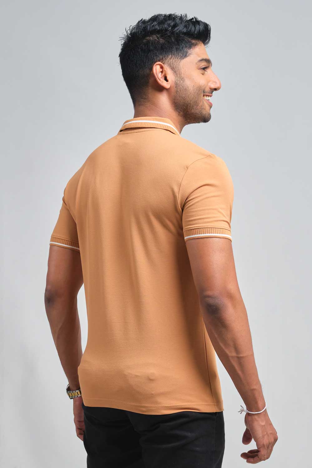 Plain premium cotton with 82 knitted collar, Slim fit polo T-shirt